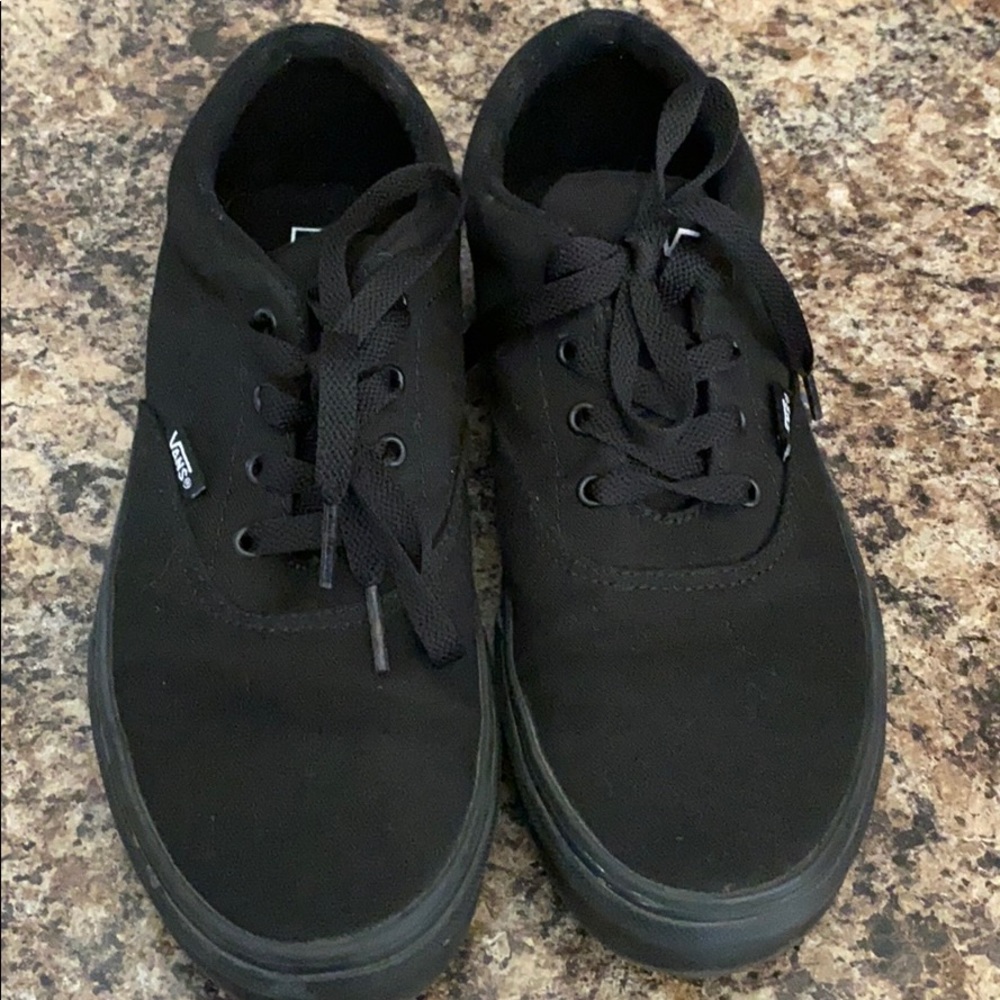 Black vans size 5